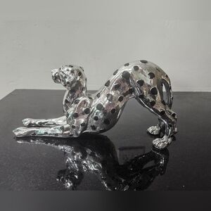 10" Silver and Black Leopard Peruvian Figurine